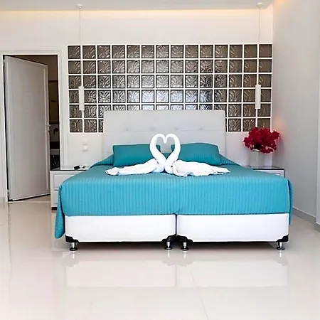 Apartahotel Adikri & Mykonos Town