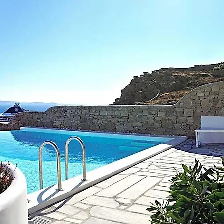 Apartahotel Adikri & Mykonos Town