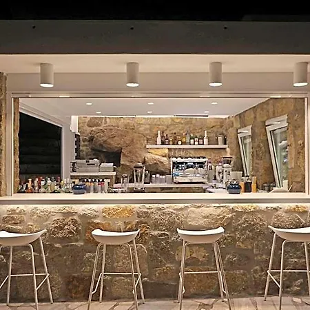 Adikri & Apartahotel